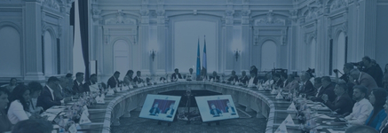 Oameni participând la un eveniment Concordia